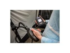 Vango Elektrische Airbeam Pomp Zephyr -KampeerKoning Verkoop 36 1 vango elektrische airbeam pomp zephyr acxpump3hpz65