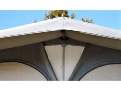 Isabella Caravanvoortent Commodore Dawn 300 -KampeerKoning Verkoop 4 4 isabella caravanvoortent commodore dawn ventilatie isacommodawn